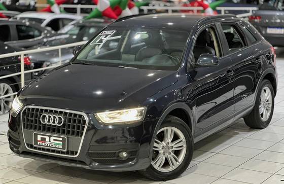 AUDI Q3 2.0 TFSI AMBIENTE QUATTRO 4P GASOLINA S TRONIC